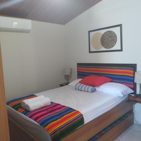 Hotel Antiguo Antiguo Cuscatlán 客房 照片