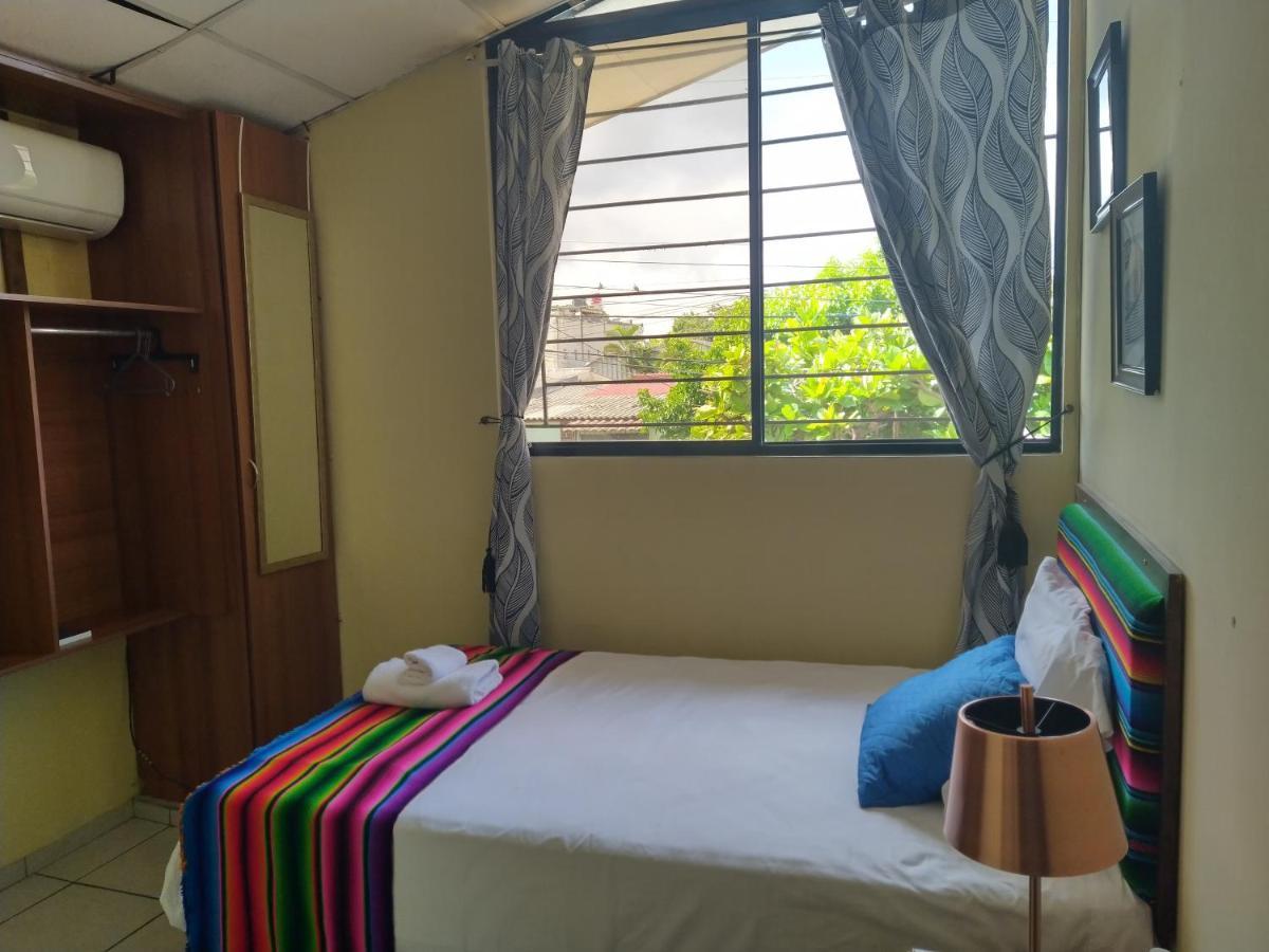 Hotel Antiguo Antiguo Cuscatlán 外观 照片