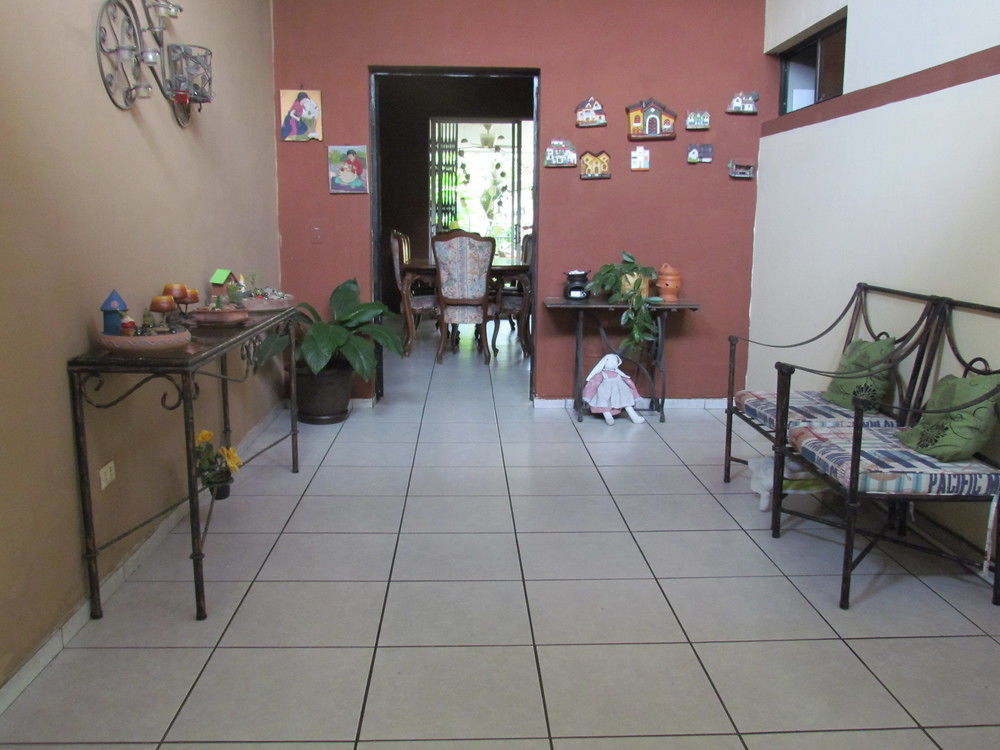 Hotel Antiguo Antiguo Cuscatlán 外观 照片