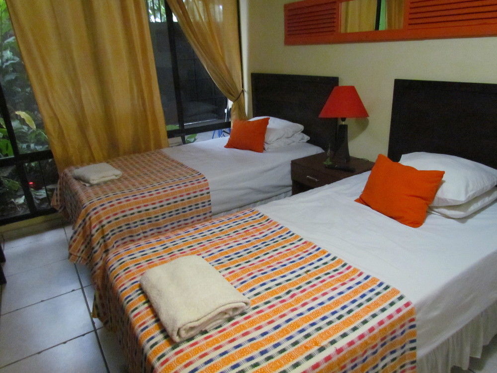 Hotel Antiguo Antiguo Cuscatlán 外观 照片
